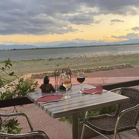 Apartamento T2 4 Pers Avec Piscine, Parking Privé, Clim En Option - - Fr-1-195-95